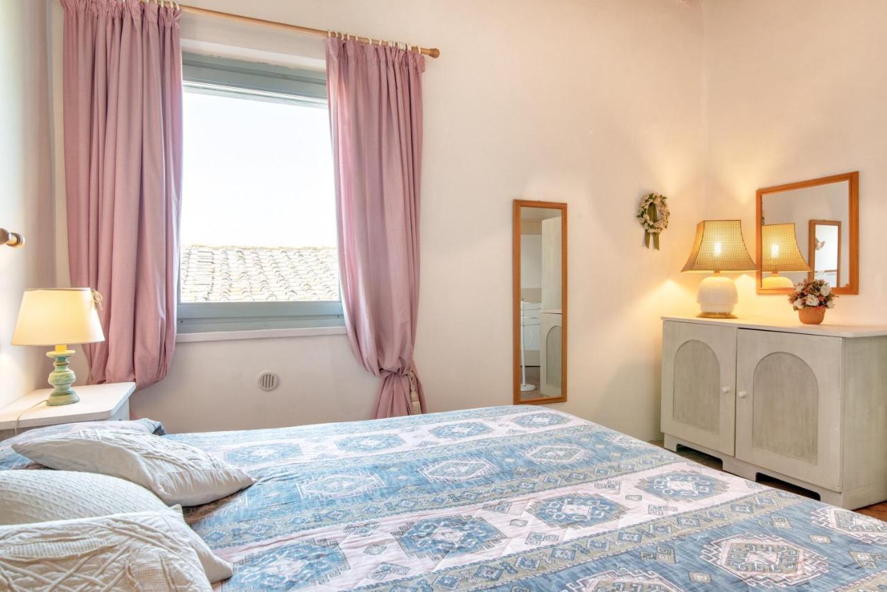 סן ג'ימיניאנו Appartamenti Villa La Fonte מראה חיצוני תמונה