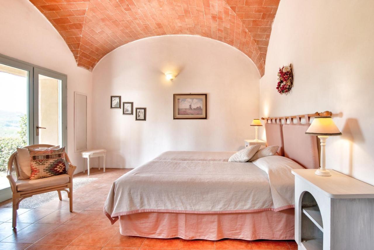 סן ג'ימיניאנו Appartamenti Villa La Fonte מראה חיצוני תמונה